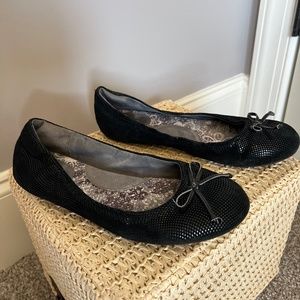 Softwalk Black Ballet Flat, Women's, size 9W